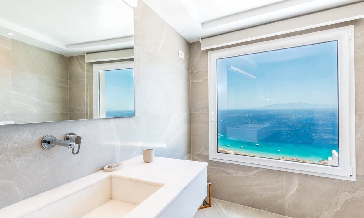 Photo of Bathroom in Ano Mera