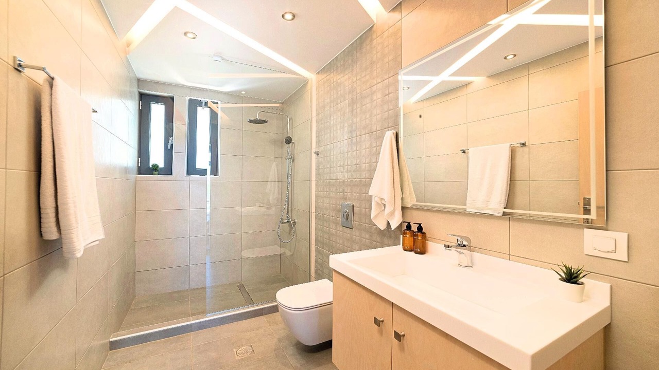 Photo of Bathroom in Mathes