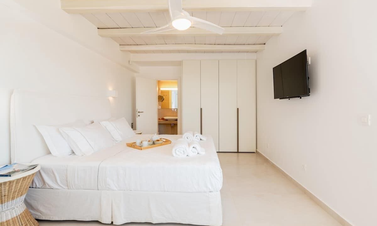Photo of Bedroom in Ano Mera