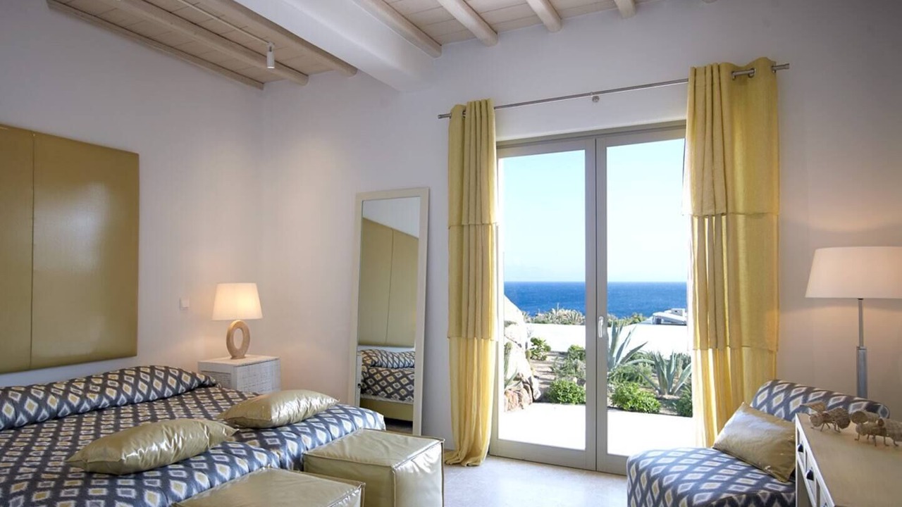 Photo of Bedroom in Psarou