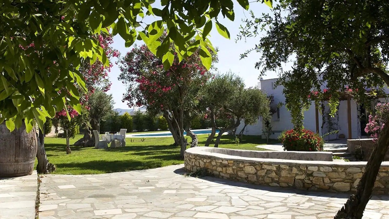 Photo of Outdoor in Paros