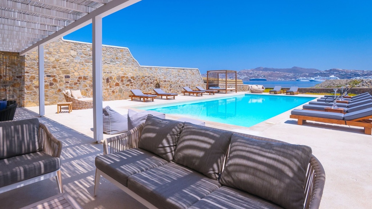 Photo of Outdoor in Kanalia