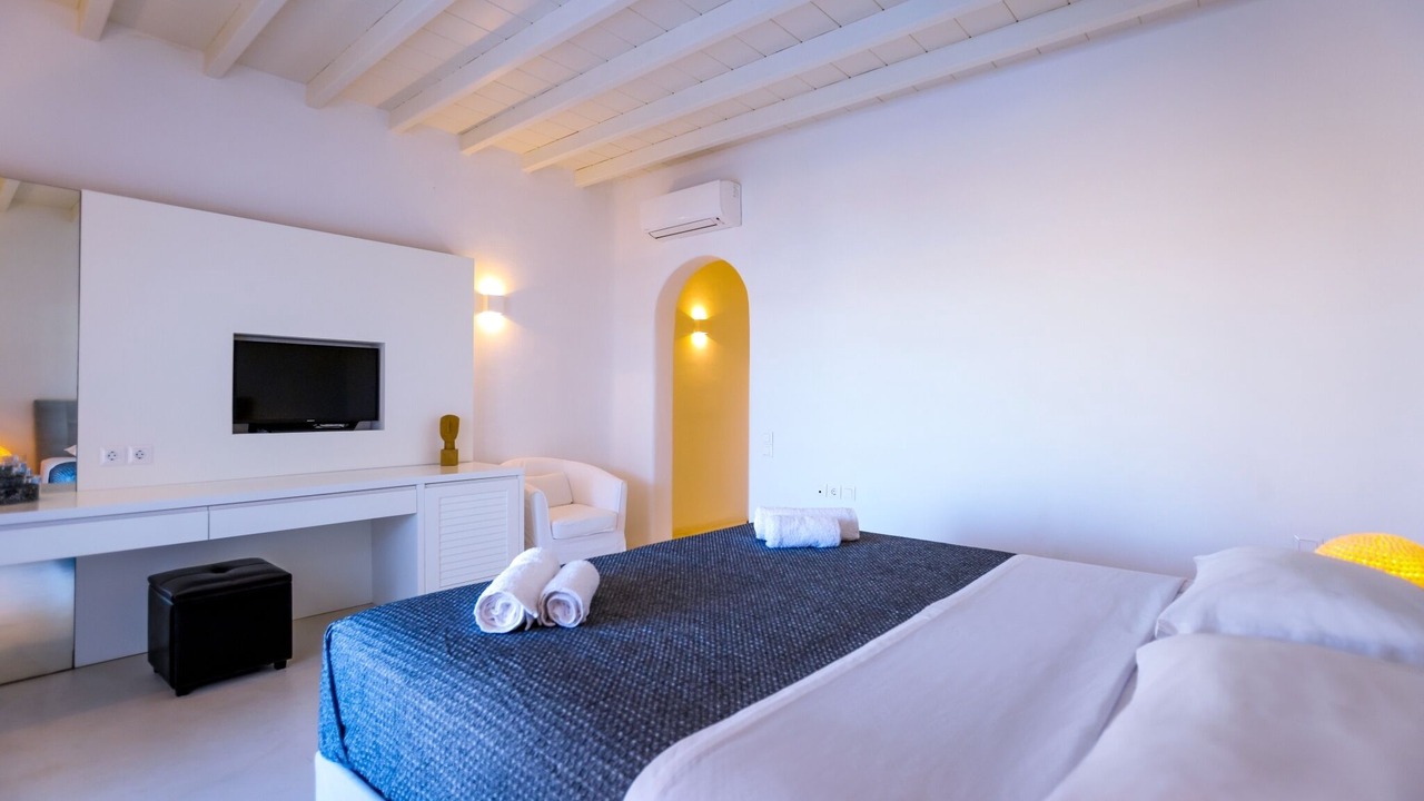 Photo of Bedroom in Kanalia