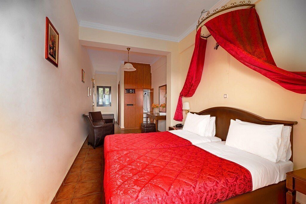 Photo of Bedroom in Ipsos