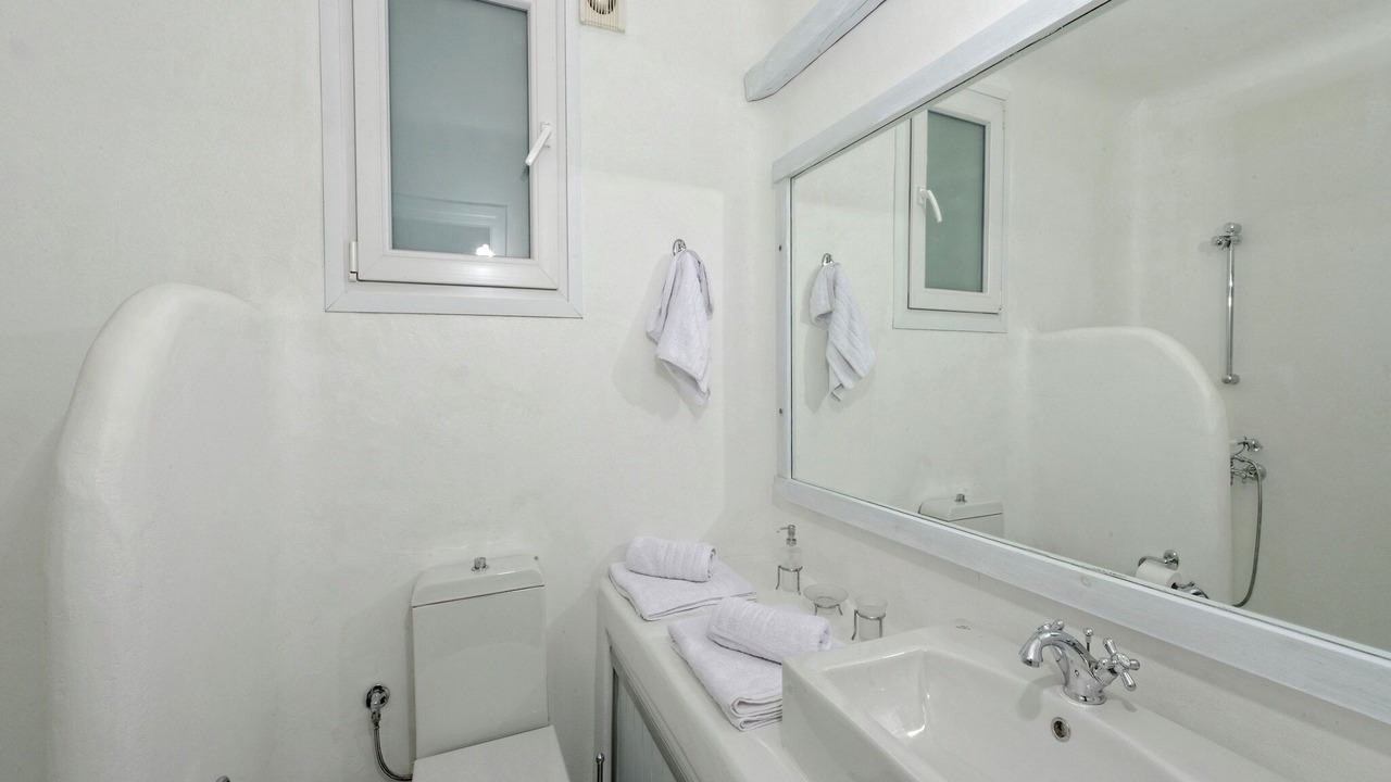 Photo of Bathroom in Kalafatis