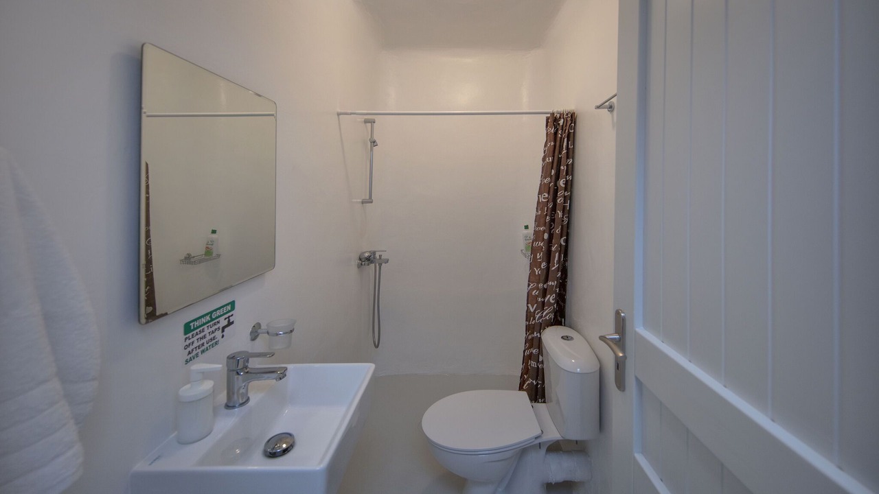 Photo of Bathroom in Kalafatis