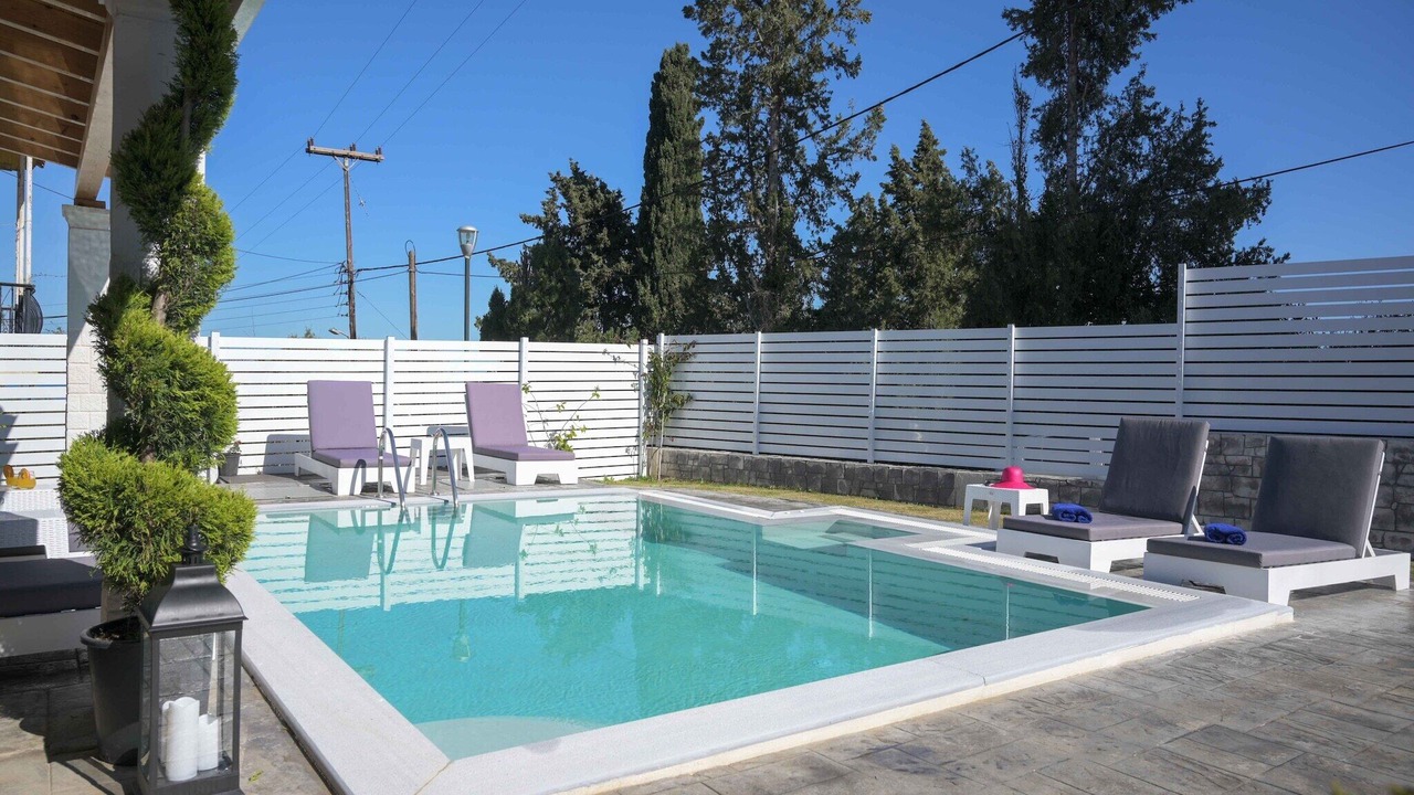 Photo of Outdoor in Notos