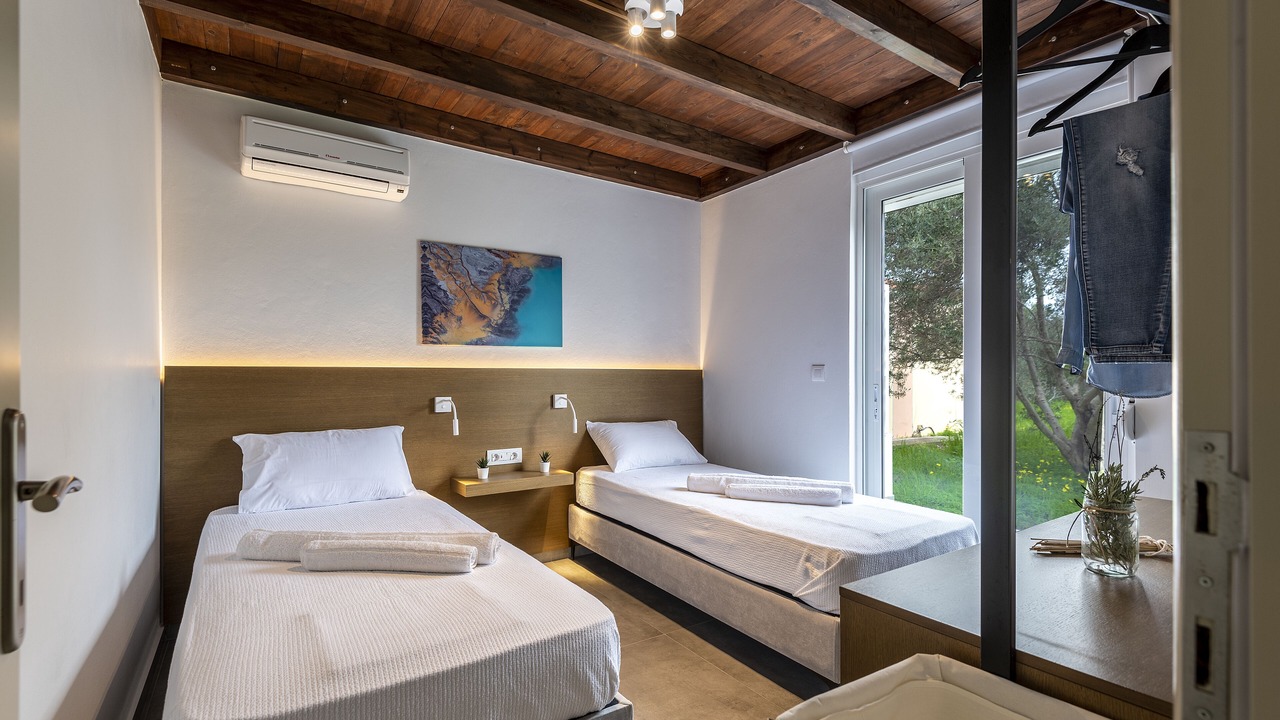 Photo of Bedroom in Marmari