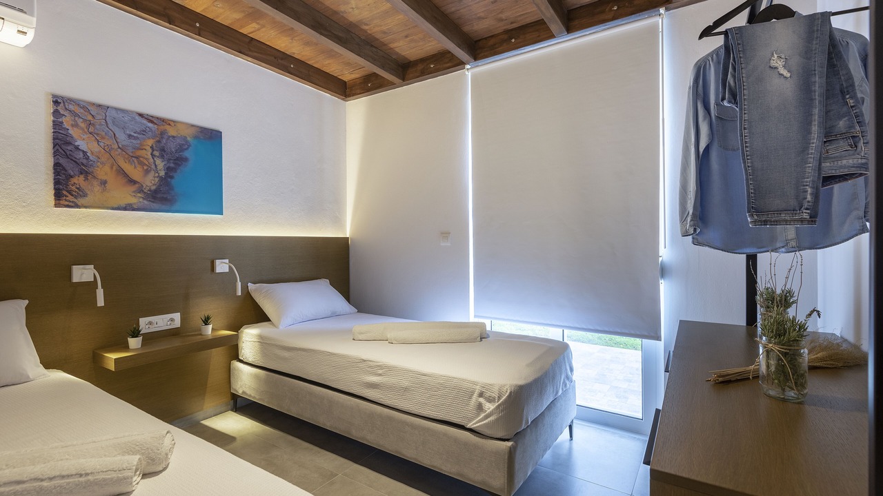 Photo of Bedroom in Marmari