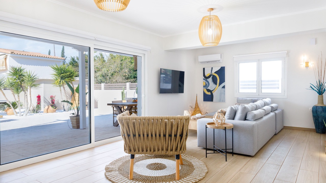 Photo of Livingroom in Tsilivi