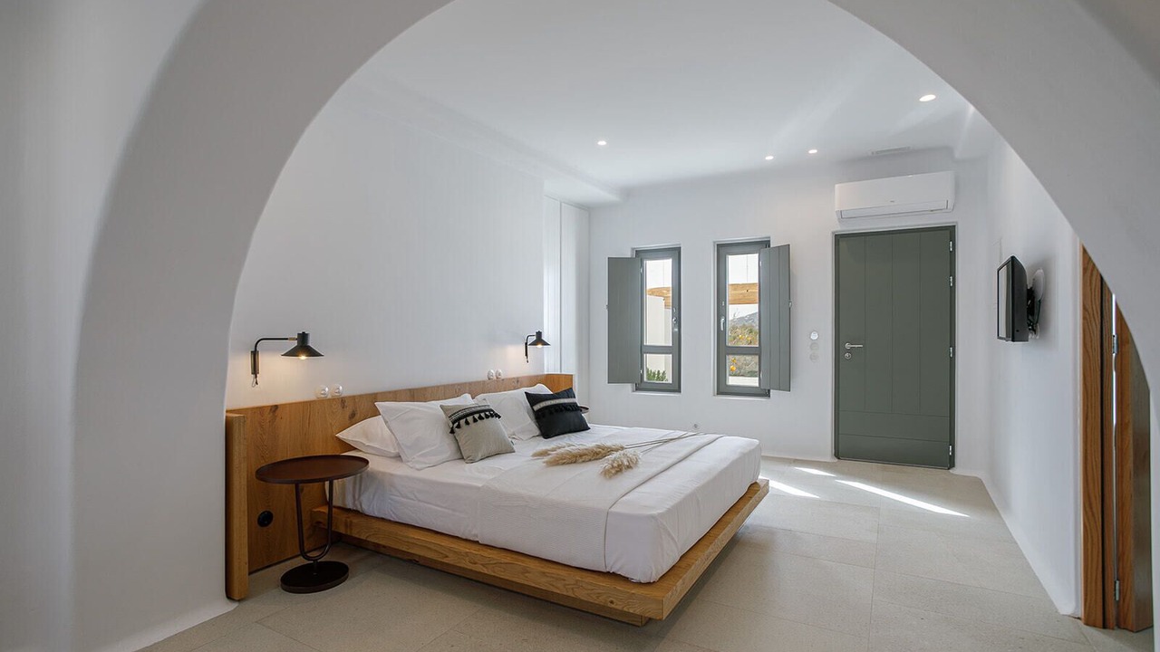 Photo of Bedroom in Naxos Town