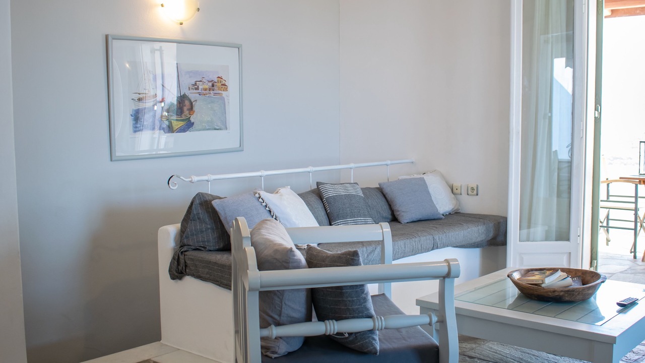 Photo of Livingroom in Nea Cryssi Akti