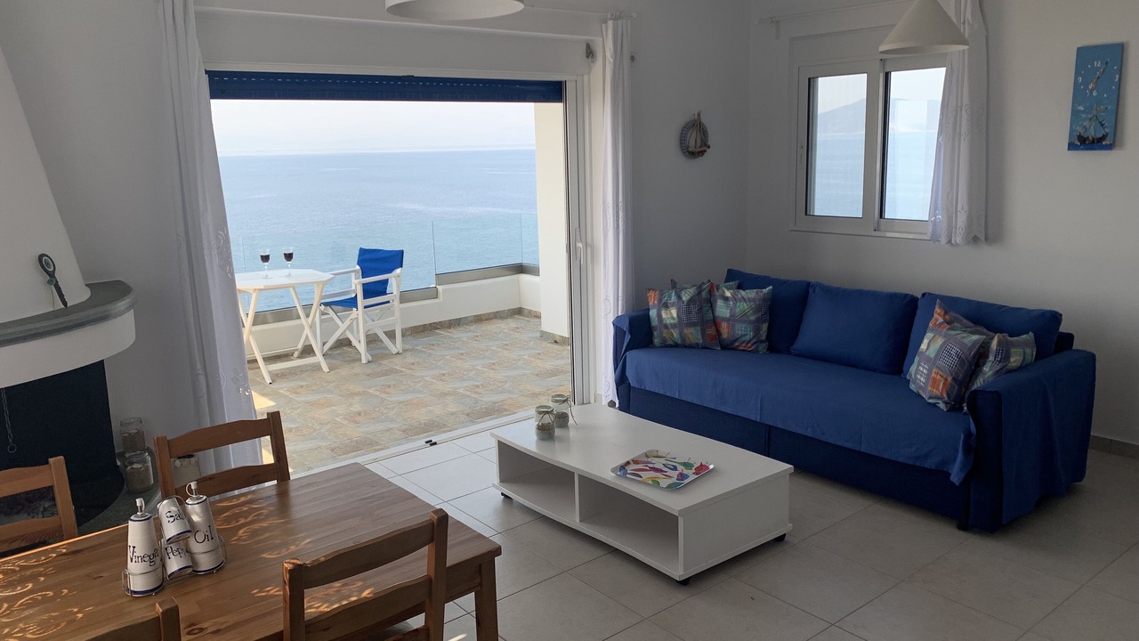 Photo of Livingroom in Karystos