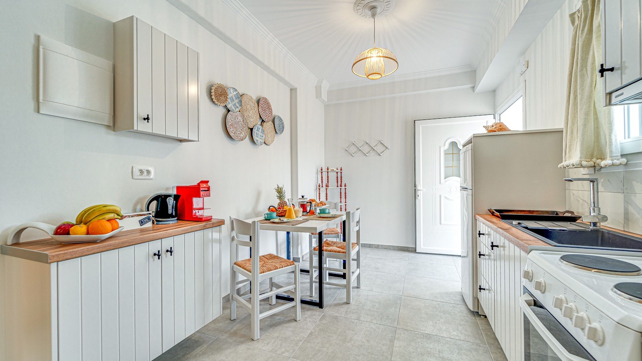 Photo of Kitchen in Akrotiri