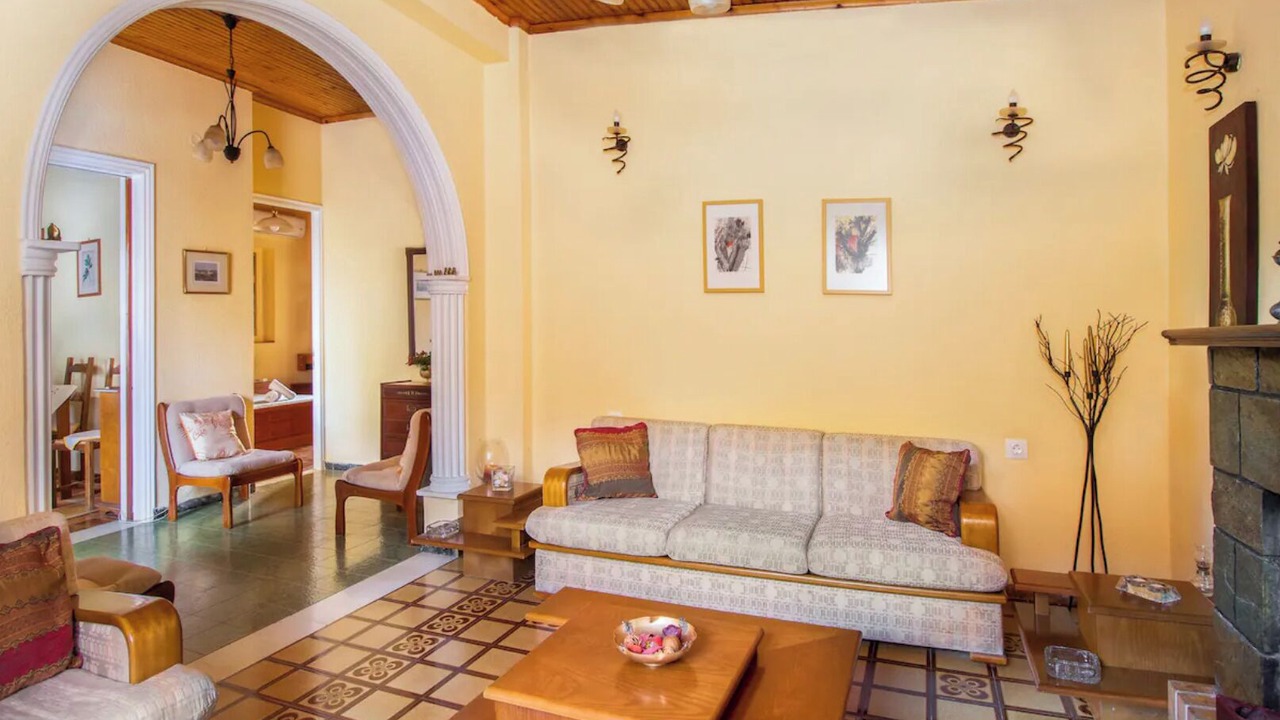 Photo of Livingroom in Esperion
