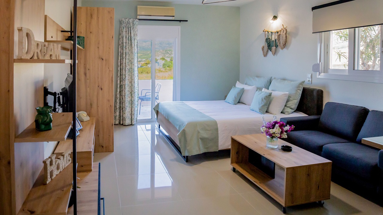 Photo of Bedroom in Makry Gialos