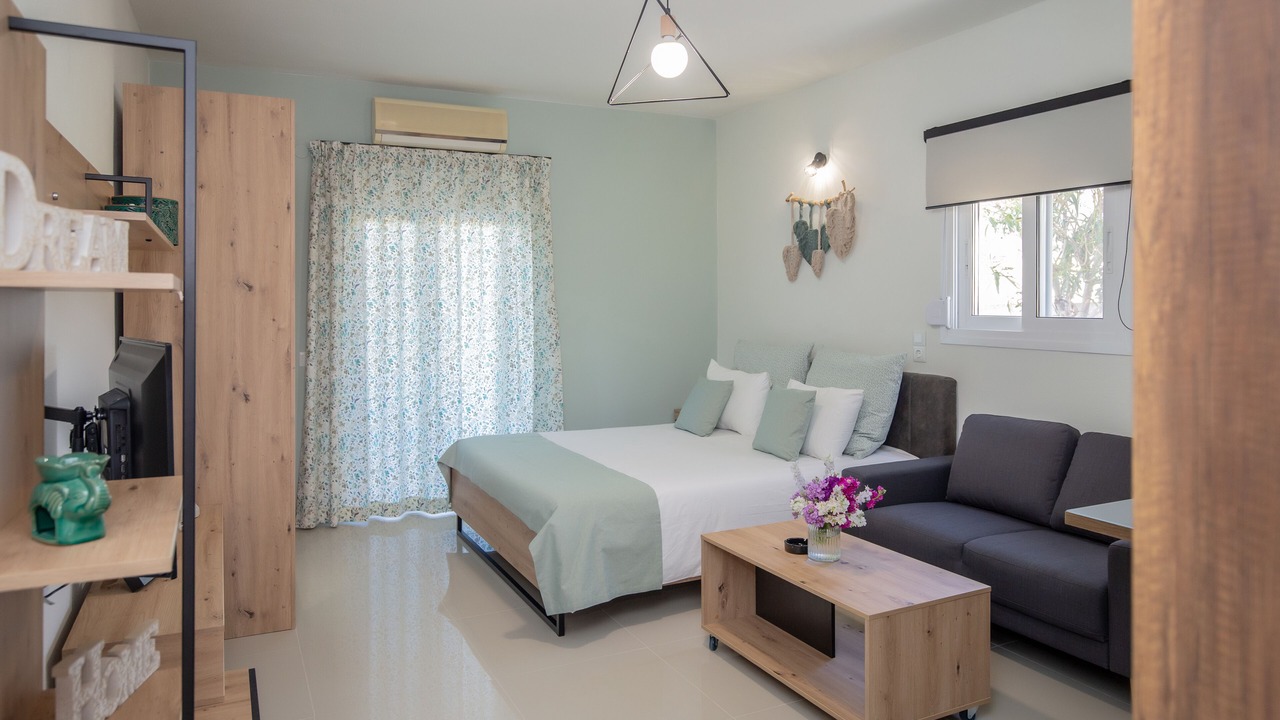 Photo of Bedroom in Makry Gialos