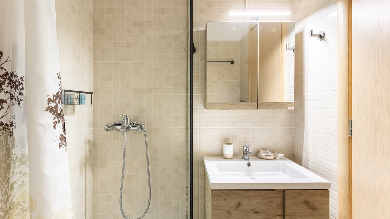 Photo of Bathroom in Kea
