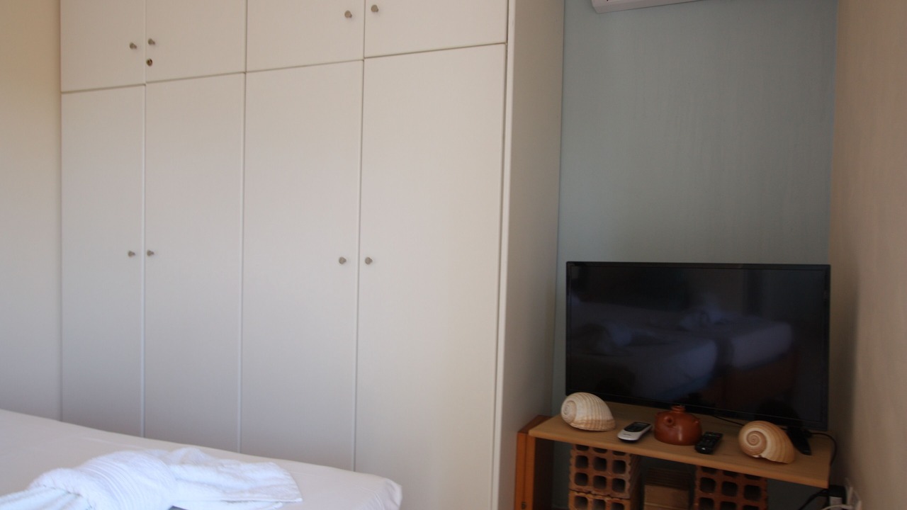 Photo of Bedroom in Skala