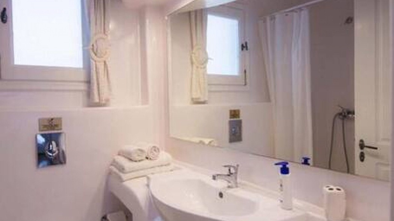 Photo of Bathroom in Kalafatis