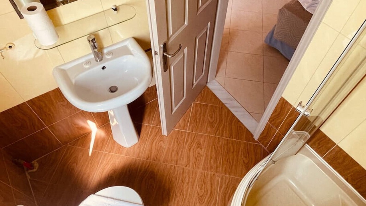 Photo of Bathroom in Platanias Town