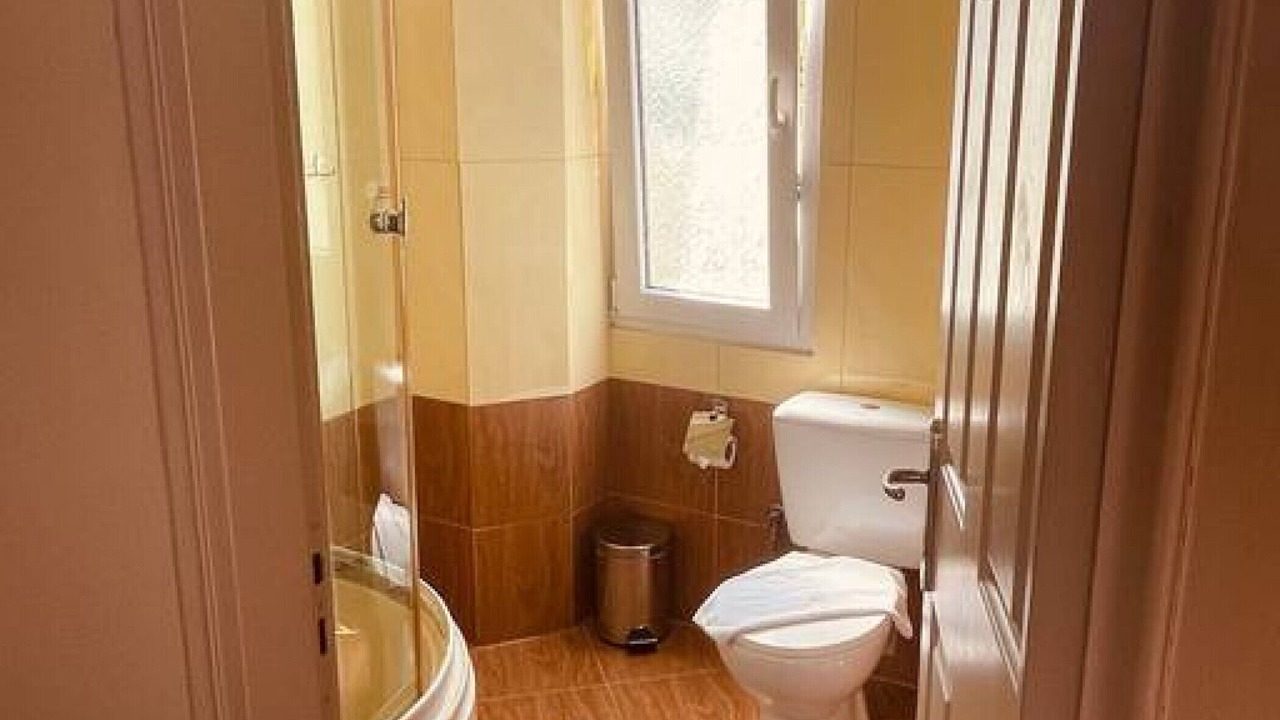 Photo of Bathroom in Platanias Town