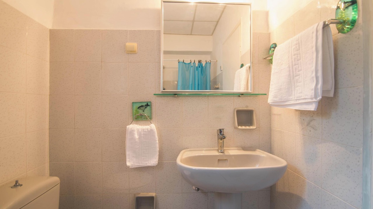 Photo of Bathroom in Lakones