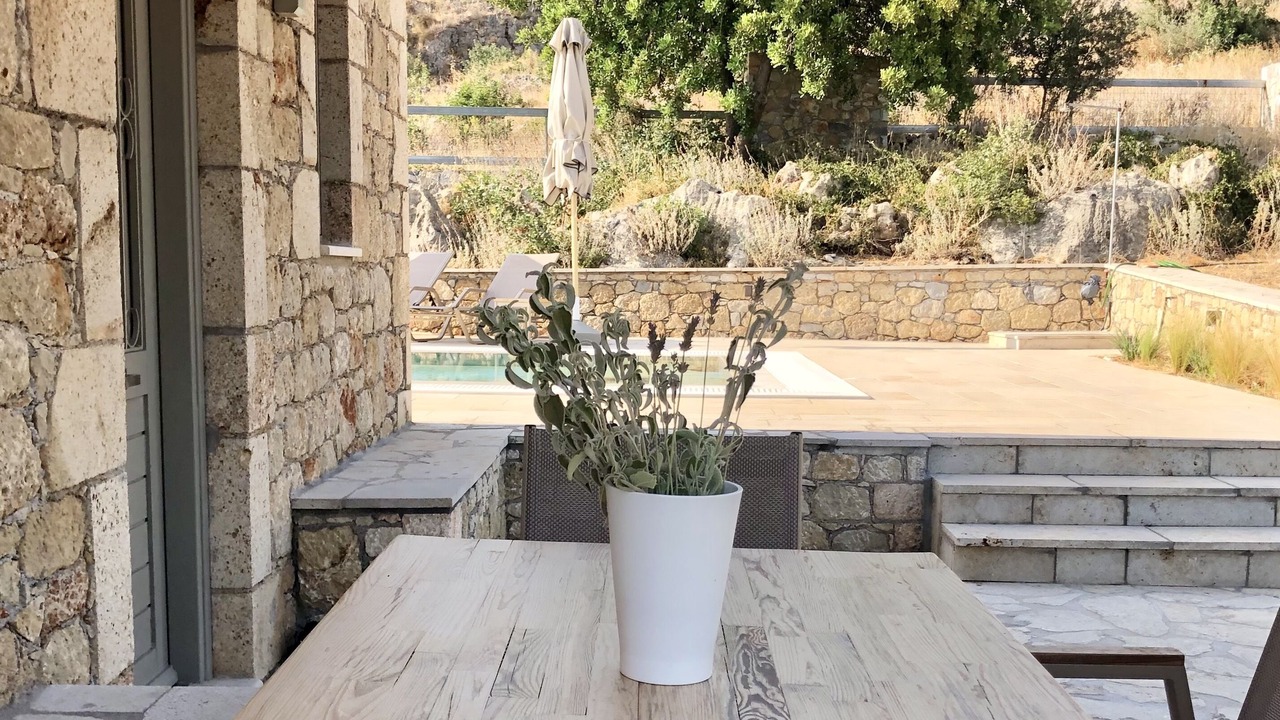 Photo of Outdoor in Lefktron