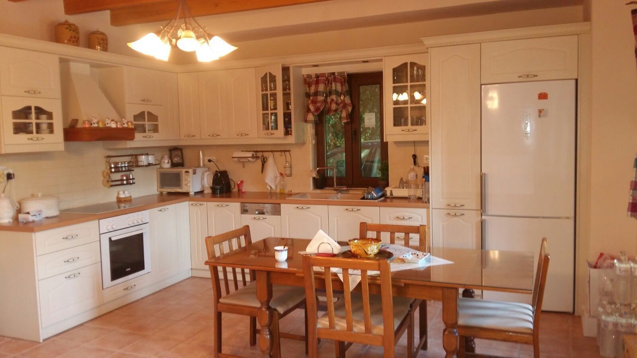 Photo of Kitchen in Khoustouliana