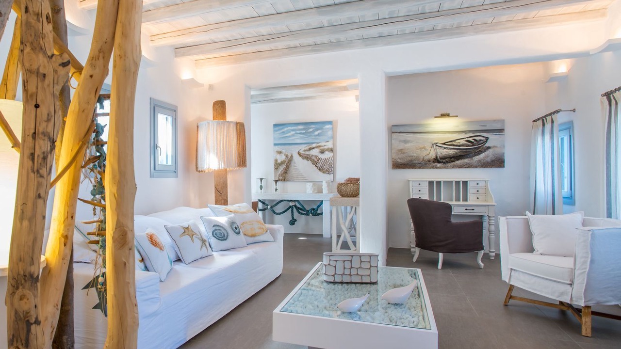 Photo of Livingroom in Chrissi Akti
