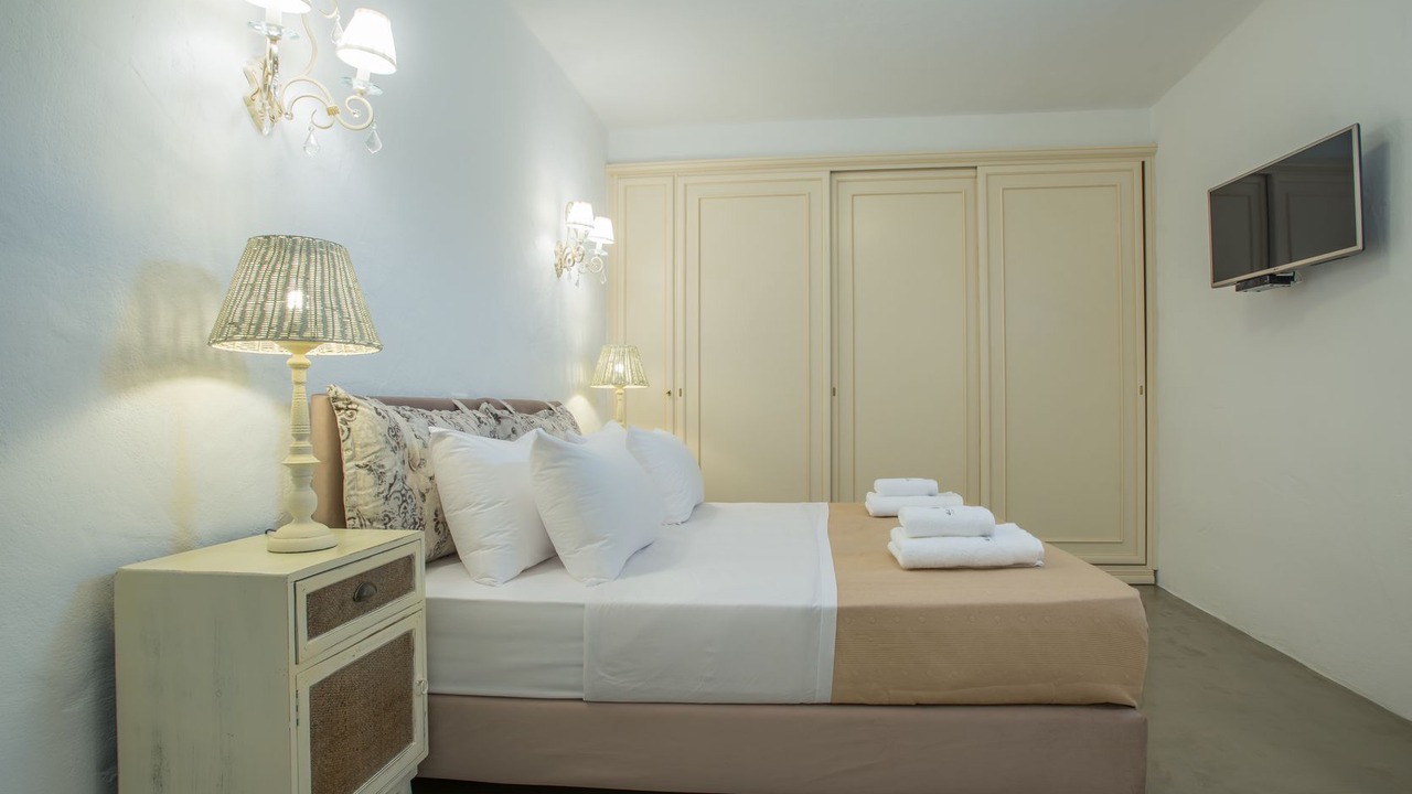 Photo of Bedroom in Chrissi Akti