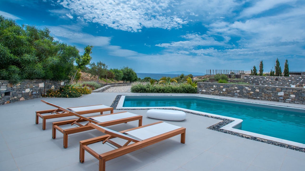 Photo of Outdoor in Chrissi Akti