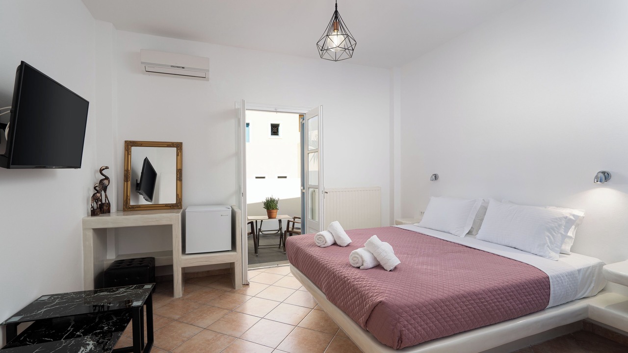 Photo of Bedroom in Monolithos