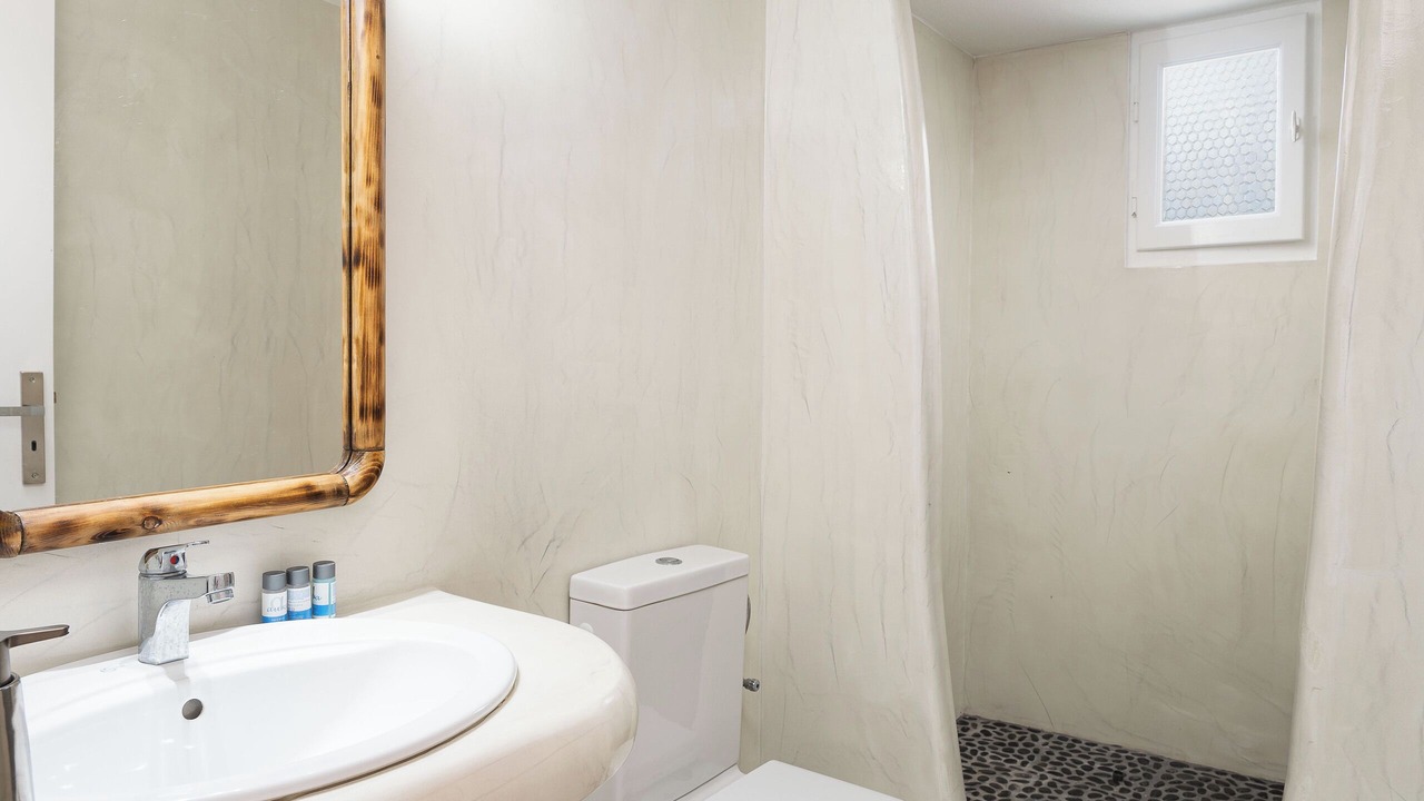 Photo of Bathroom in Monolithos