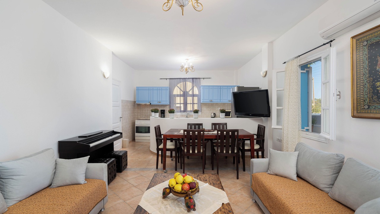 Photo of Livingroom in Monolithos
