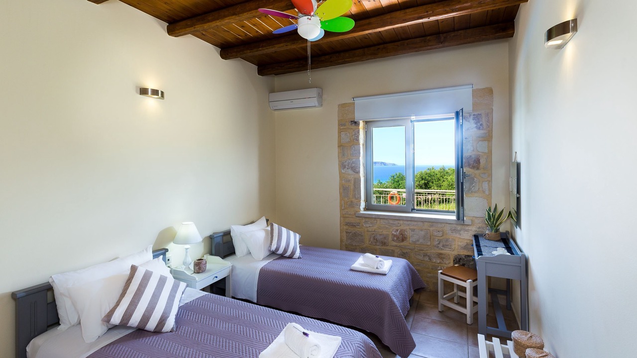 Photo of Bedroom in Almyrida