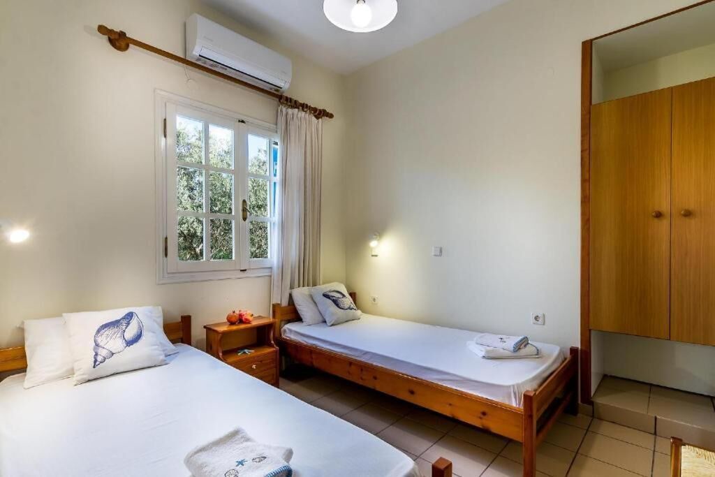 Photo of Bedroom in Korfalonas