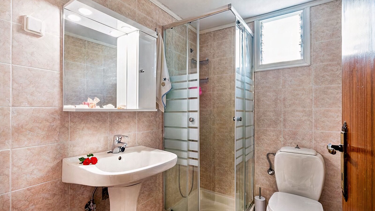 Photo of Bathroom in Korfalonas