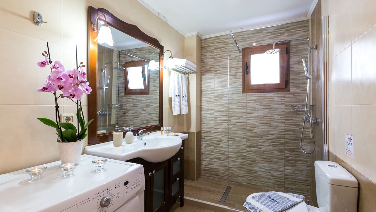 Photo of Bathroom in Triopetra