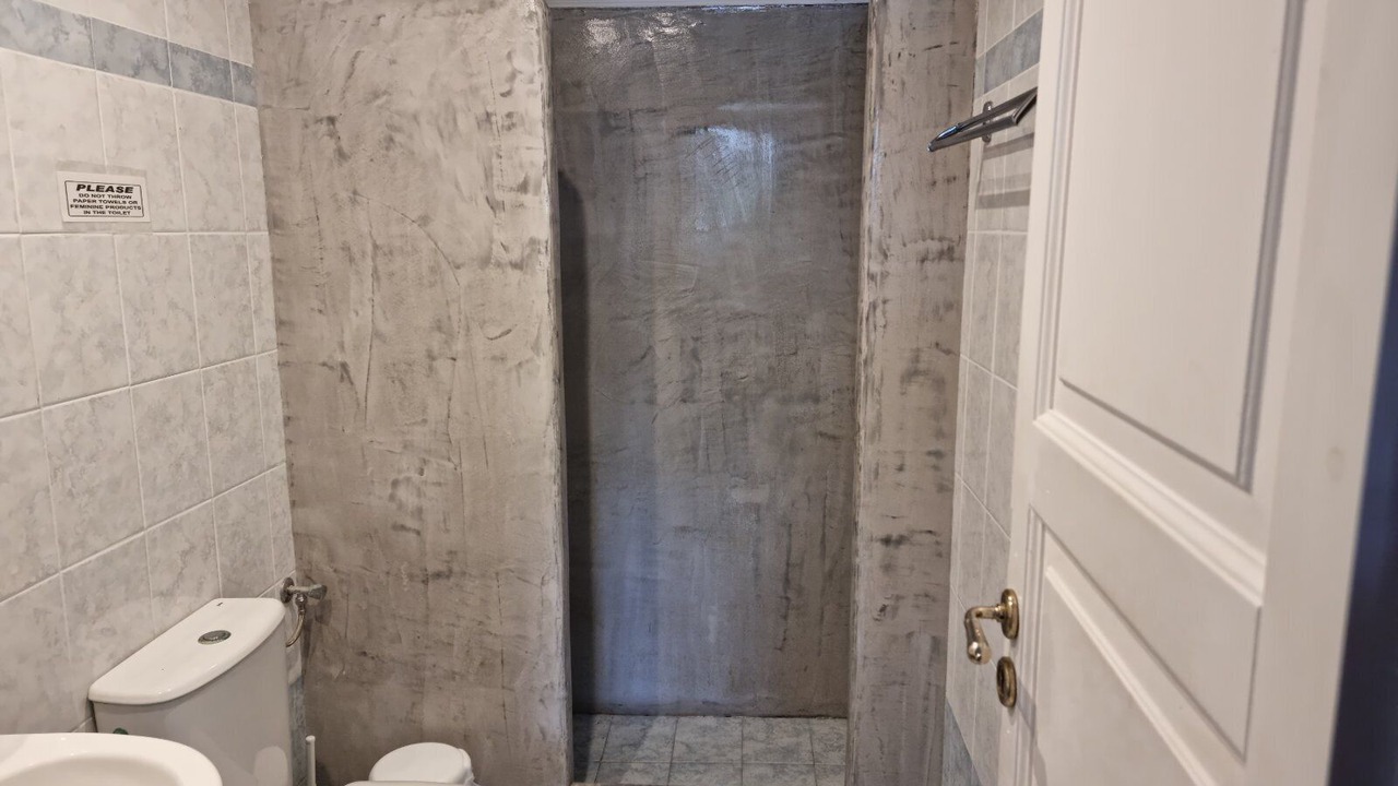 Photo of Bathroom in Perissa