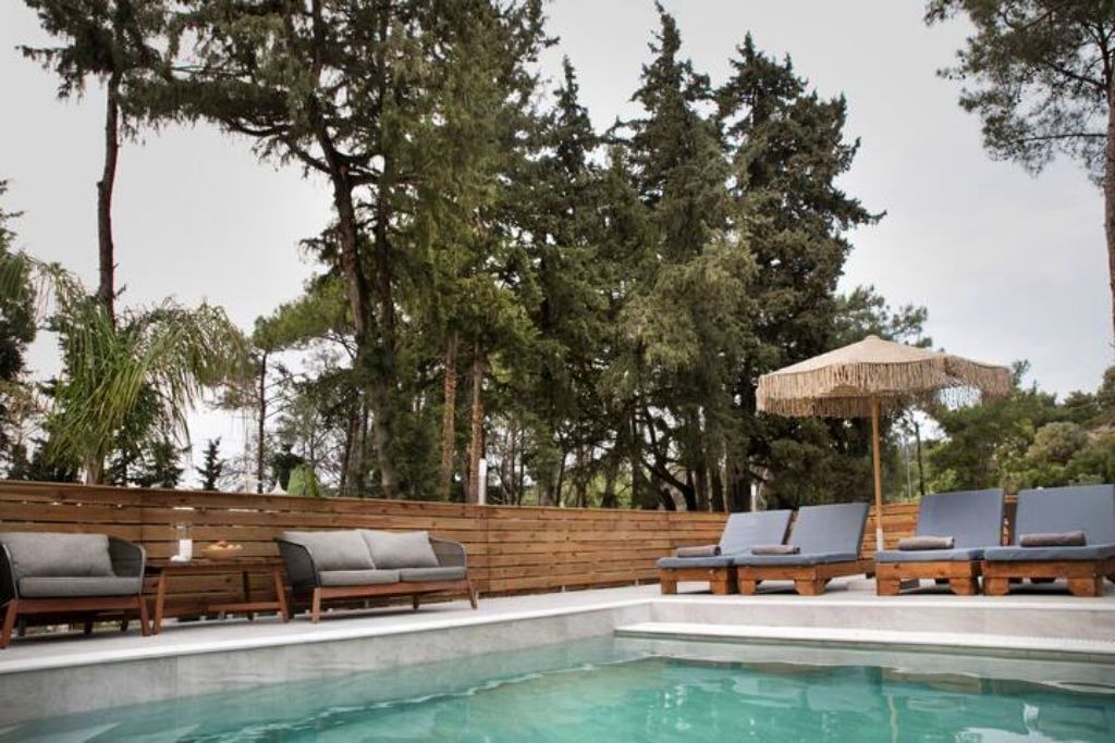 Photo of Outdoor in Ixia