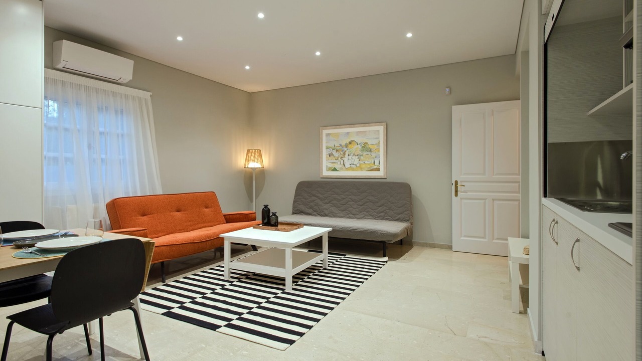 Photo of Livingroom in Peroulion