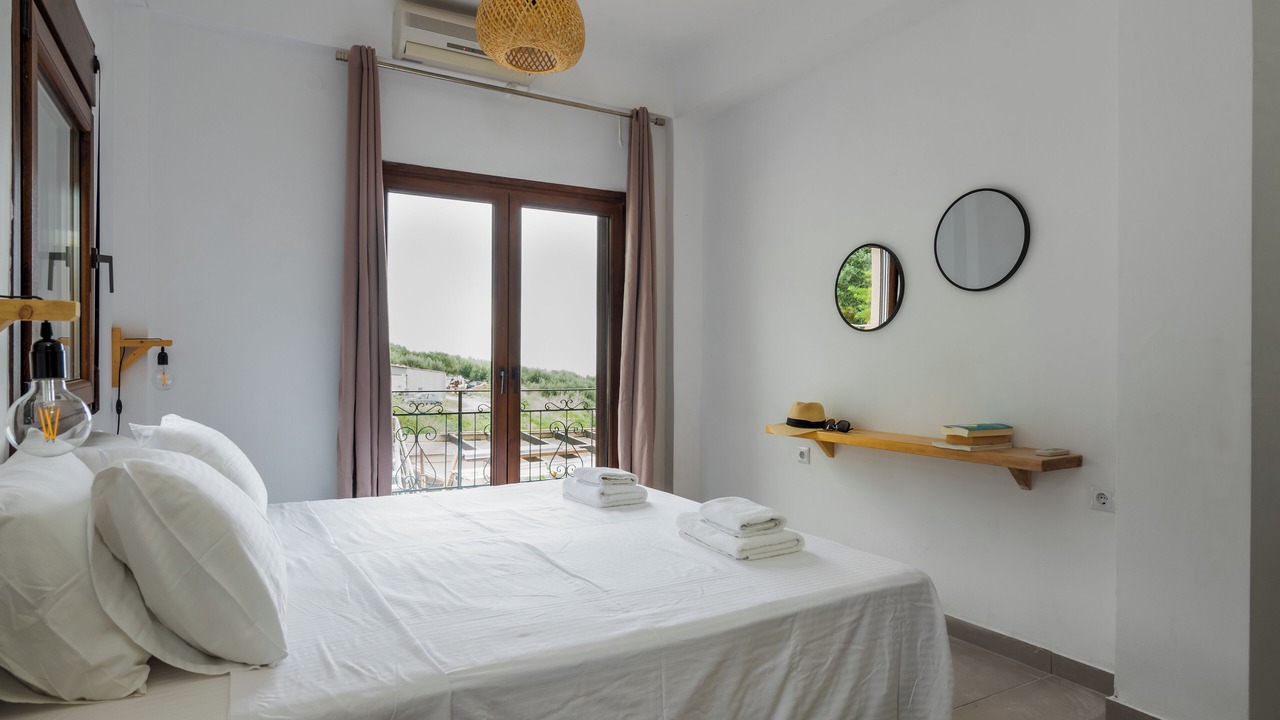 Photo of Bedroom in Leivathos