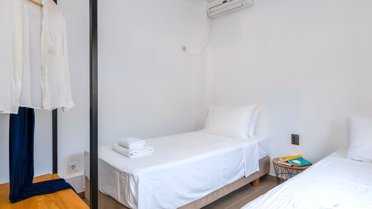 Photo of Bedroom in Leivathos