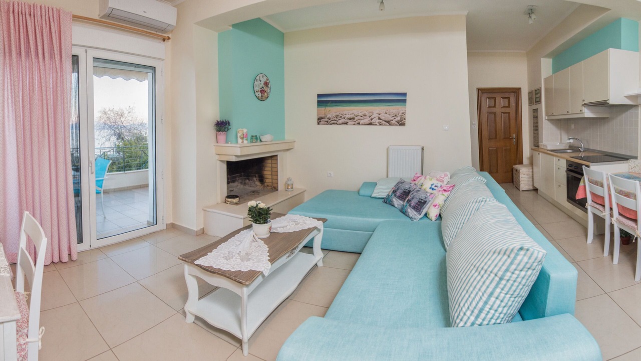 Photo of Livingroom in Pella Region