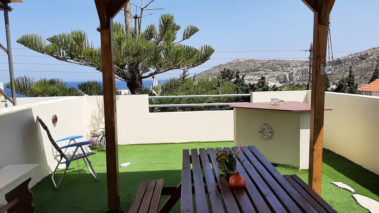 Photo of Outdoor in Kaki Thalassa