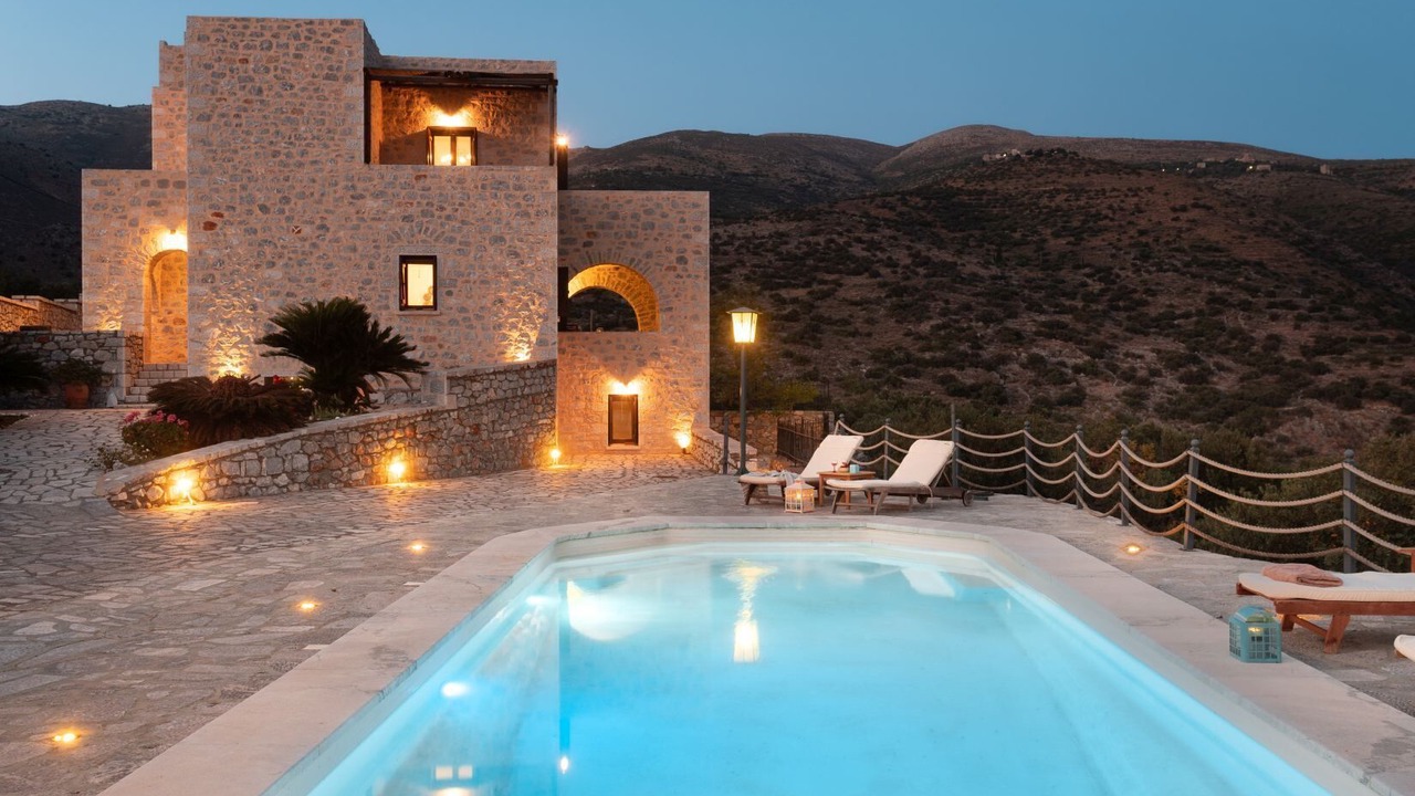 Photo of Outdoor in Alika