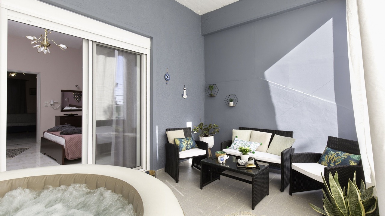 Photo of Patio Balcony in Archangelos