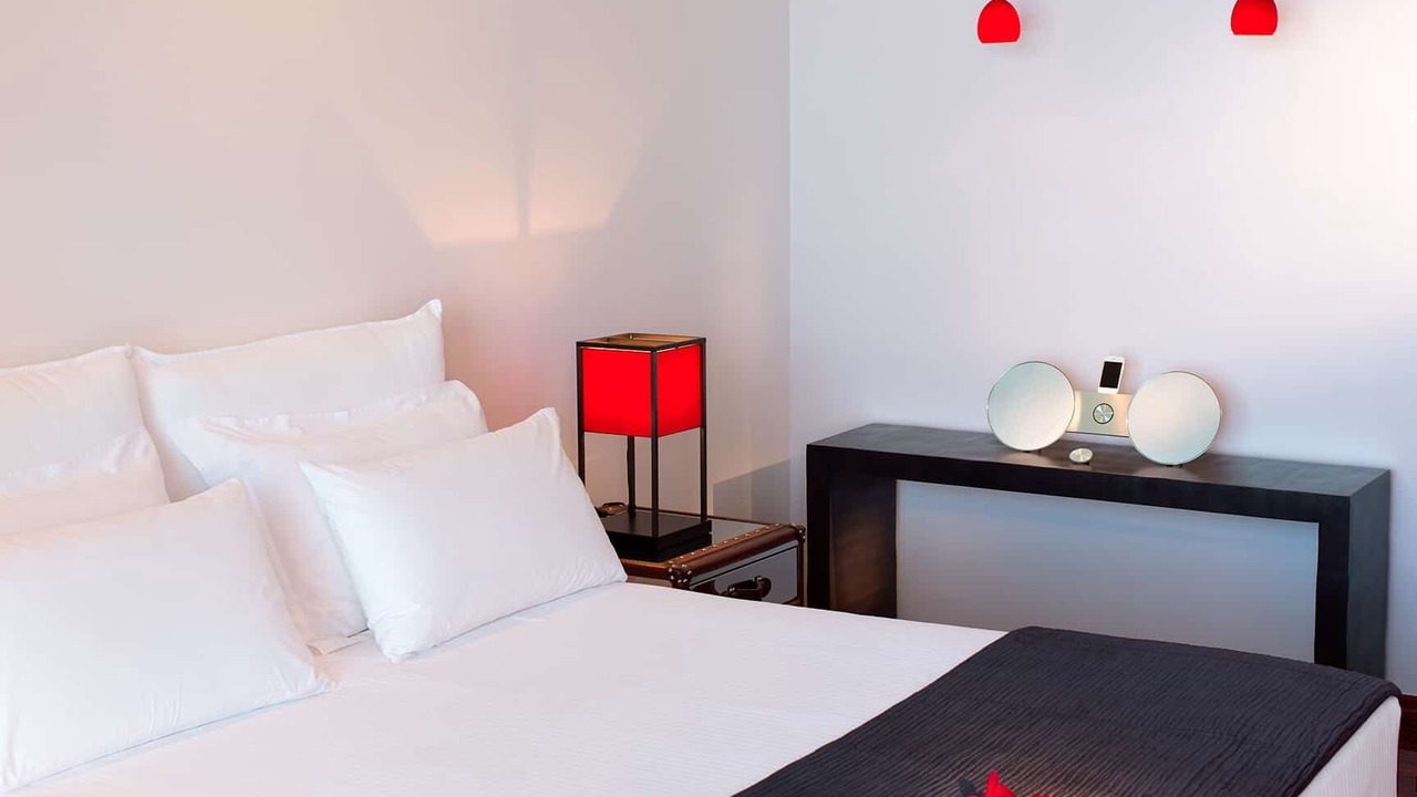 Photo of Bedroom in Neromilos