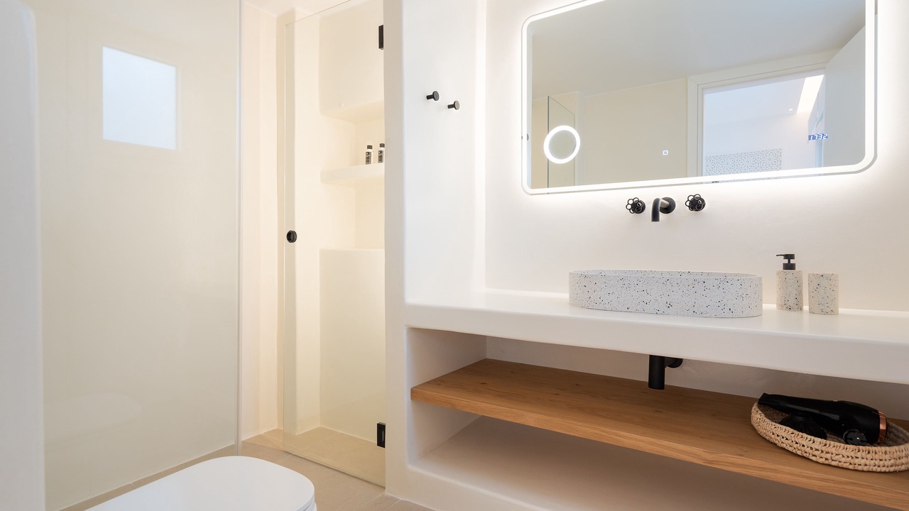 Photo of Bathroom in Maragas